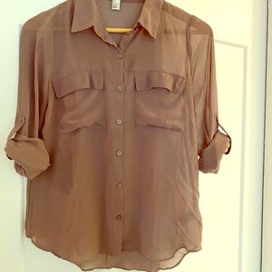 Forever 21 long sleeved blouse